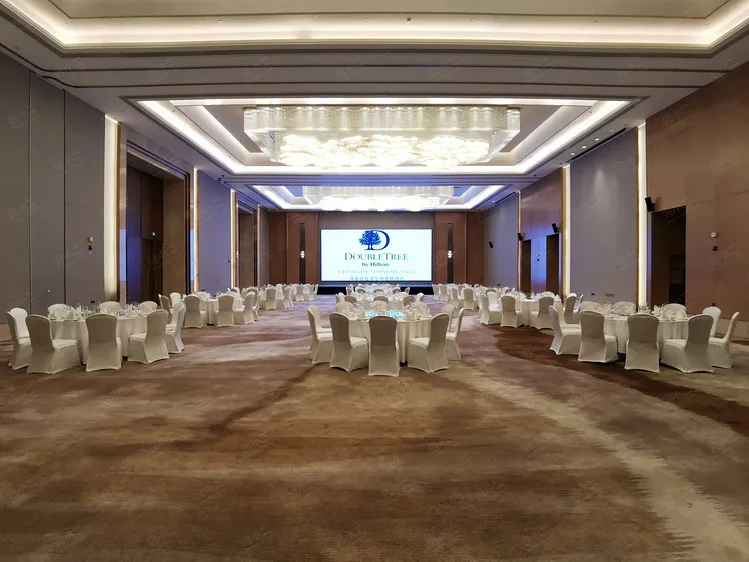 成都龙泉驿百悦希尔顿酒店会议场地实景