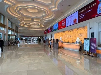 南京白金汉爵大酒店会议场地实景