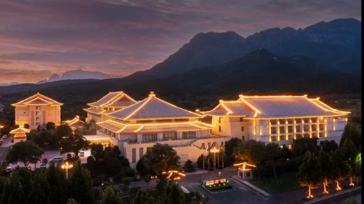 登封中州华鼎饭店会议场地实景