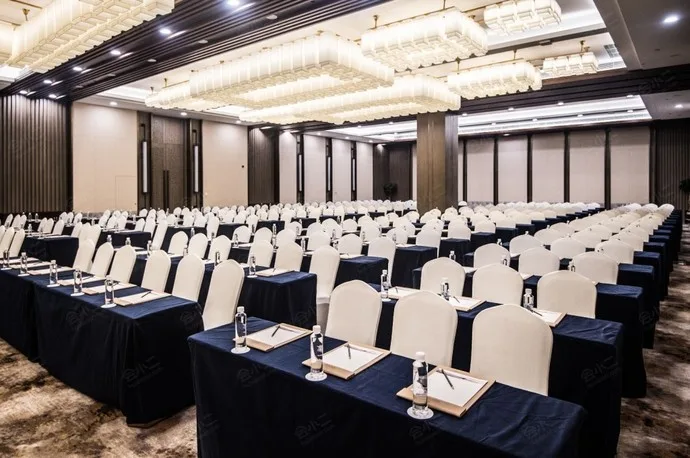 宁波东钱湖万金雷迪森度假酒店会议场地实景