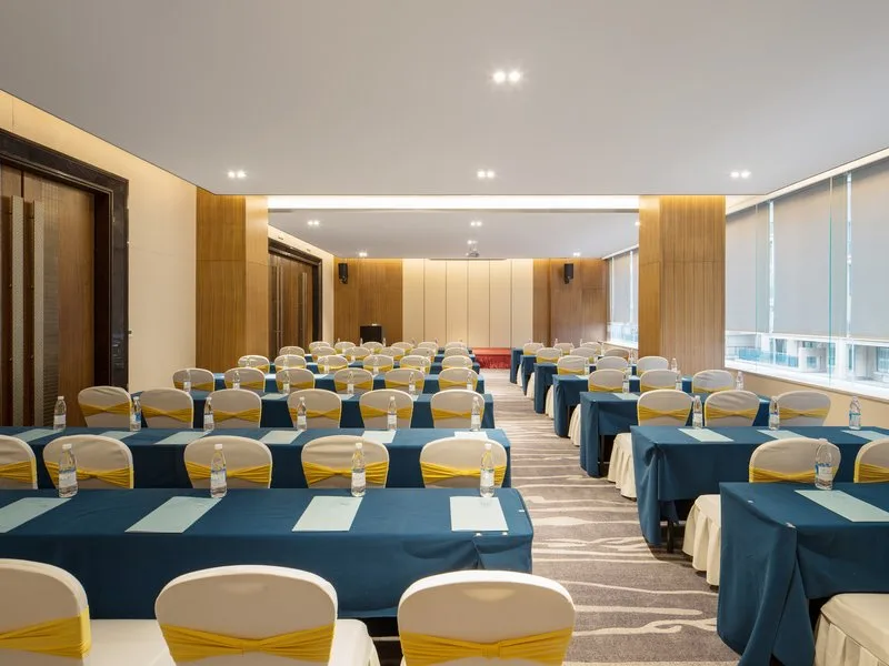 新津明宇丽雅悦酒店会议场地实景