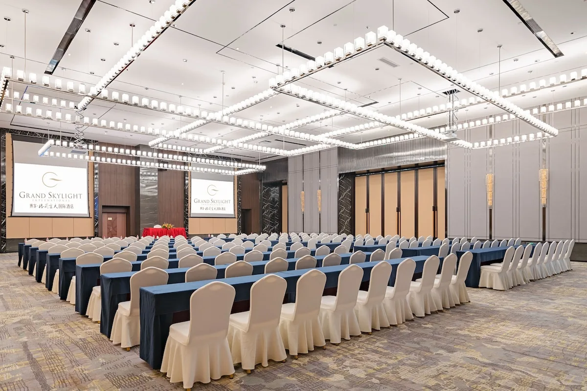 深圳澔悦格兰云天国际酒店会议场地实景