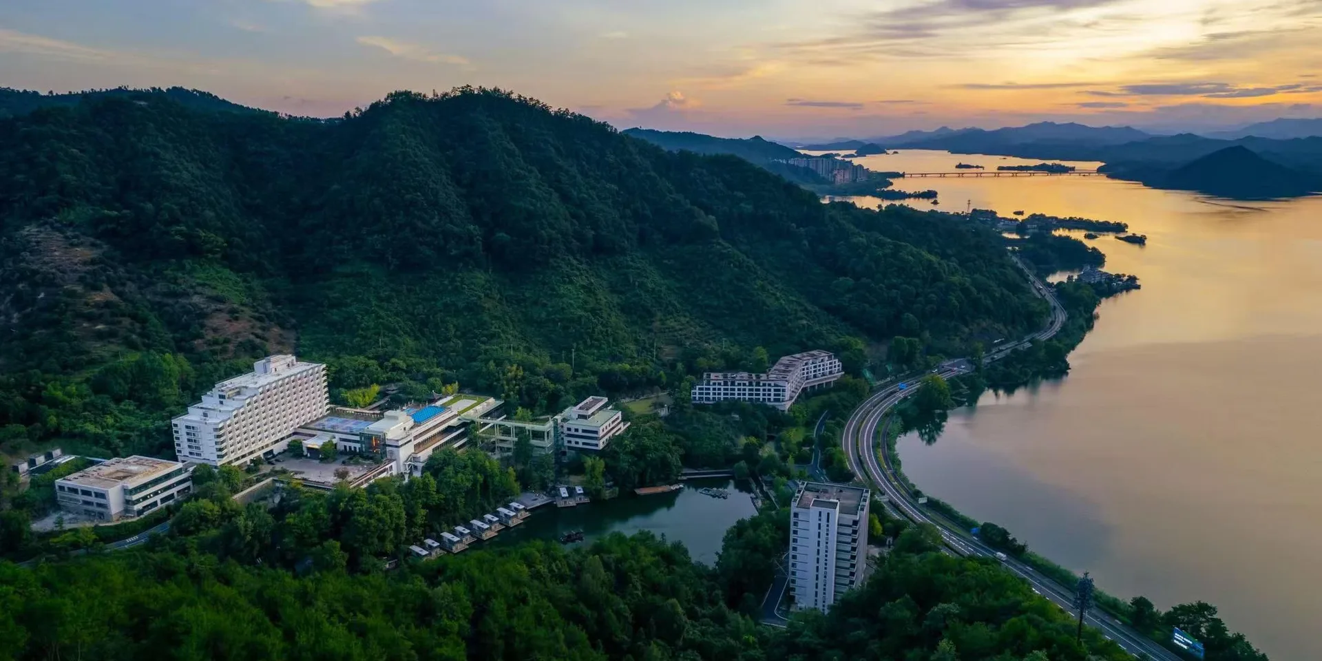 洲至奢选千岛湖燕山度假酒店会议场地