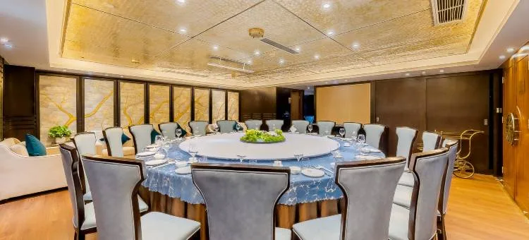 成都上层名人酒店会议场地实景