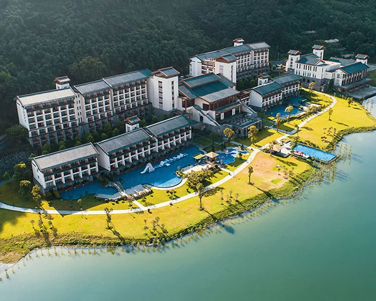 清远英德宝晶宫天鹅湖温泉酒店会议厅