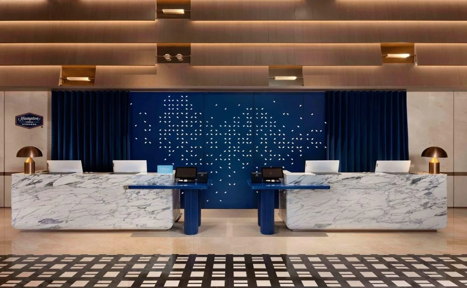 广州新塘高铁站希尔顿欢朋酒店会议场地实景