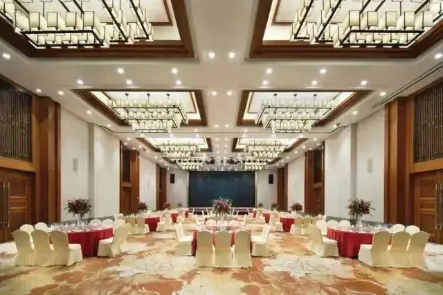 清远英德宝晶宫天鹅湖温泉酒店会议场地实景