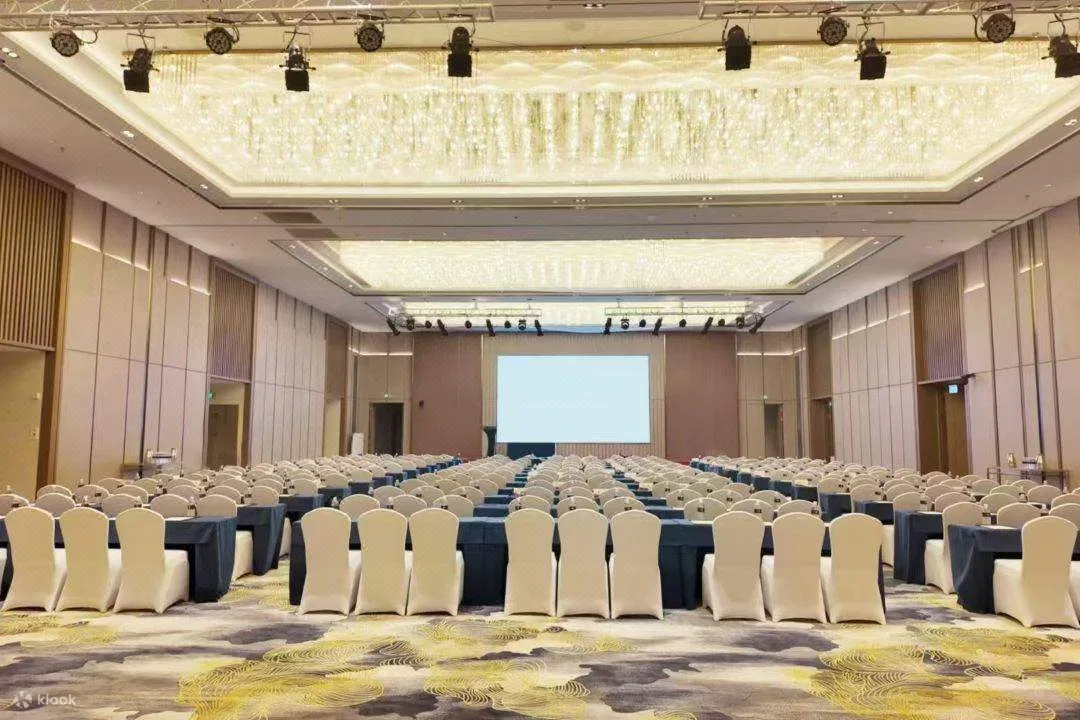 上海青浦绿地铂骊金浦万和酒店会议场地实景