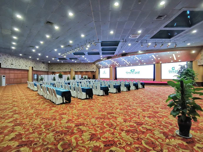 绿洲大酒店(昆明南屏步行街店)会议场地实景