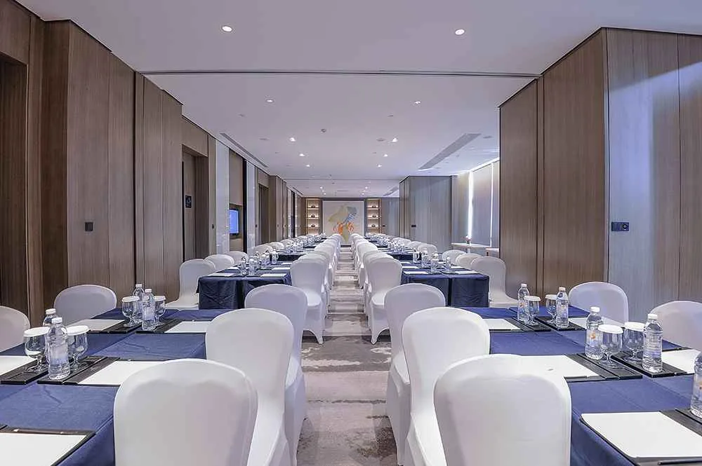 世茂成都茂御酒店(春熙路太古里店)会议场地实景