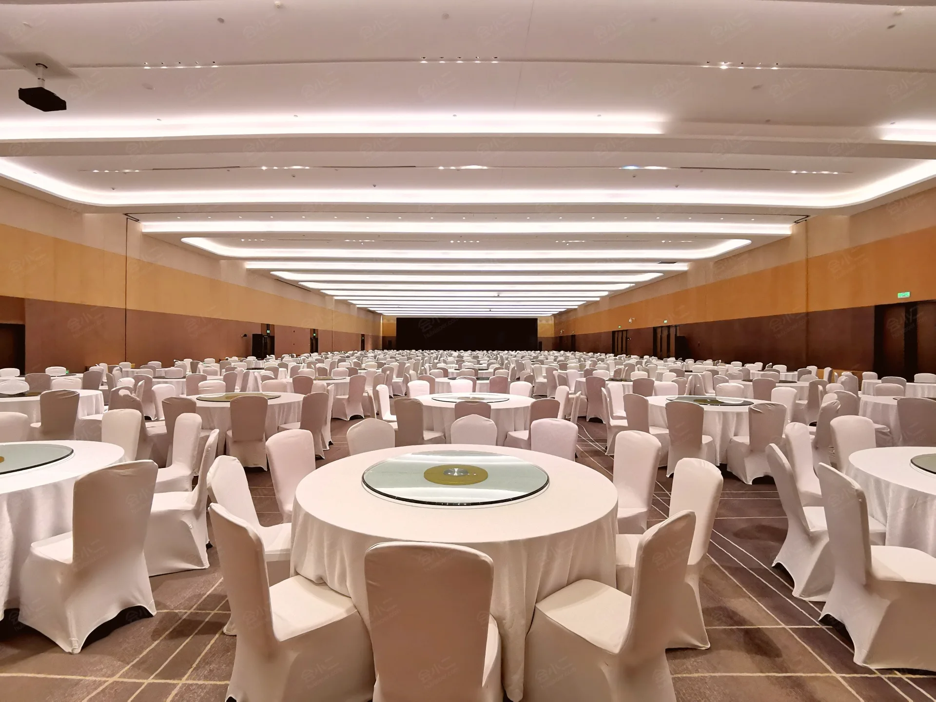 青岛国信红岛国际会展中心酒店会议场地实景
