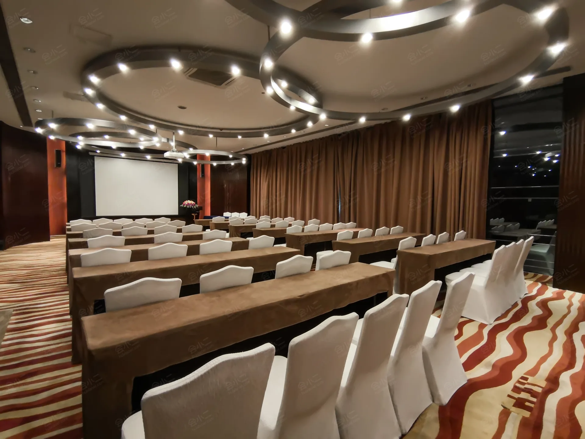 广州嘉逸国际酒店会议场地实景
