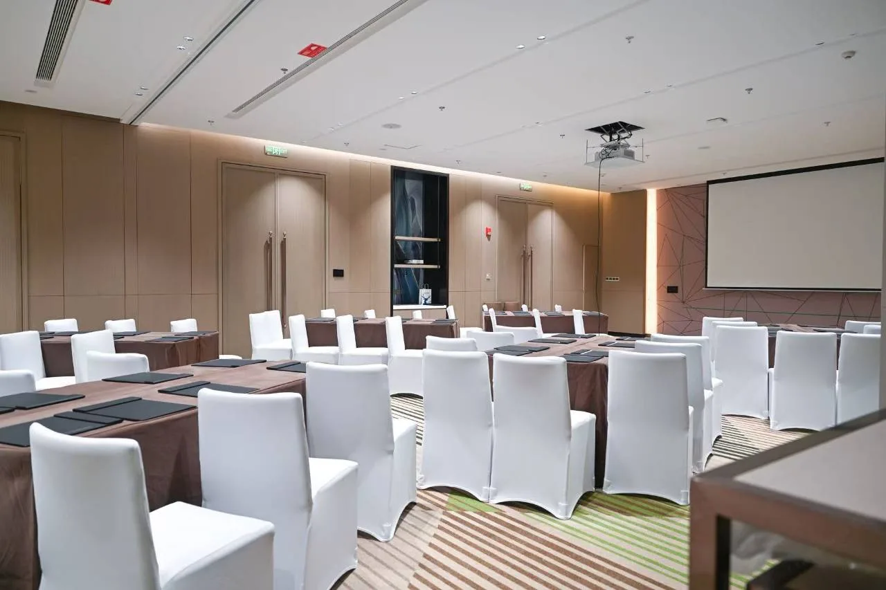 西安金辉铂尔曼酒店会议场地实景