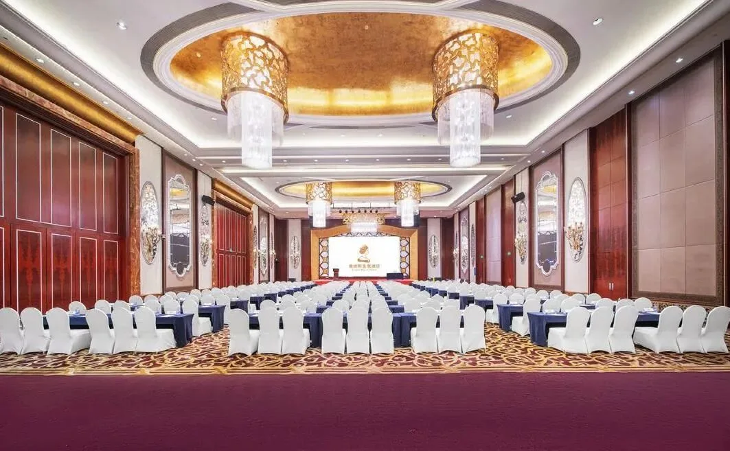 维纳斯皇家会议酒店（深圳国际会展中心店）会议场地实景