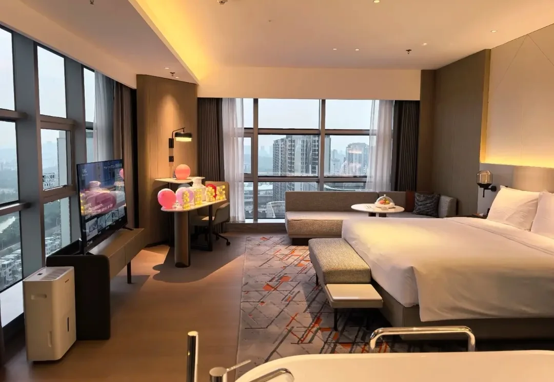 中山火炬高新区皇冠假日酒店会议场地实景