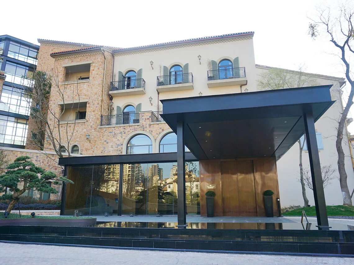成都麓山安珀酒店会议场地实景