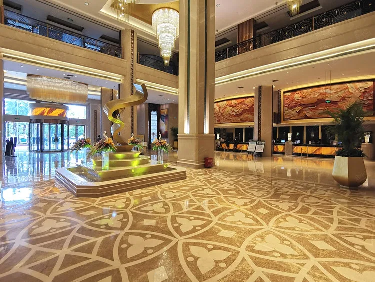 昆明南亚风情园豪生大酒店会议厅