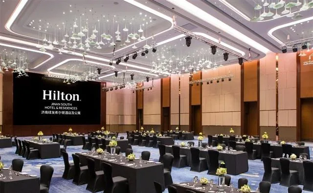 济南绿发希尔顿酒店及公寓会议场地实景