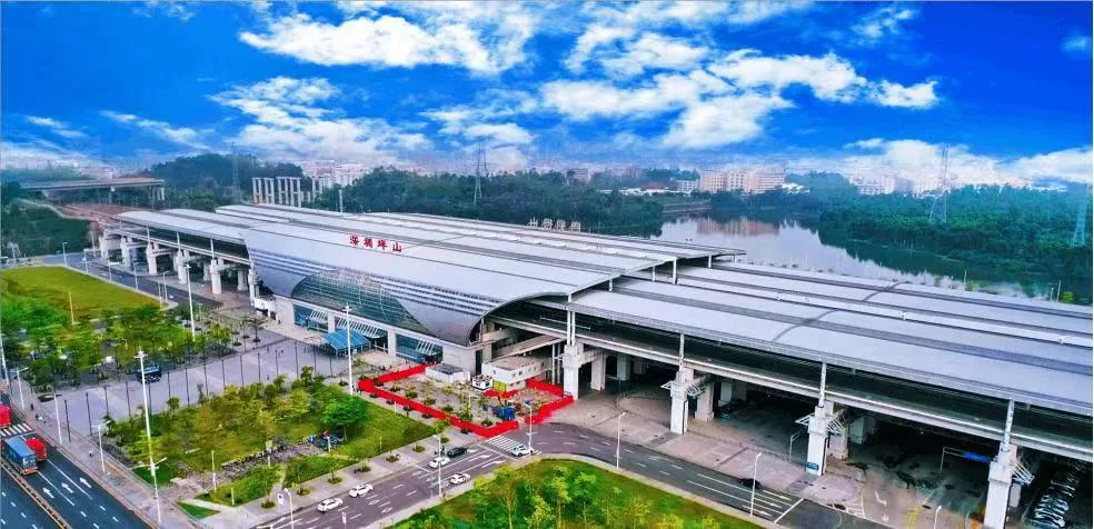 深圳坪山燕子湖国际会展中心会议场地实景