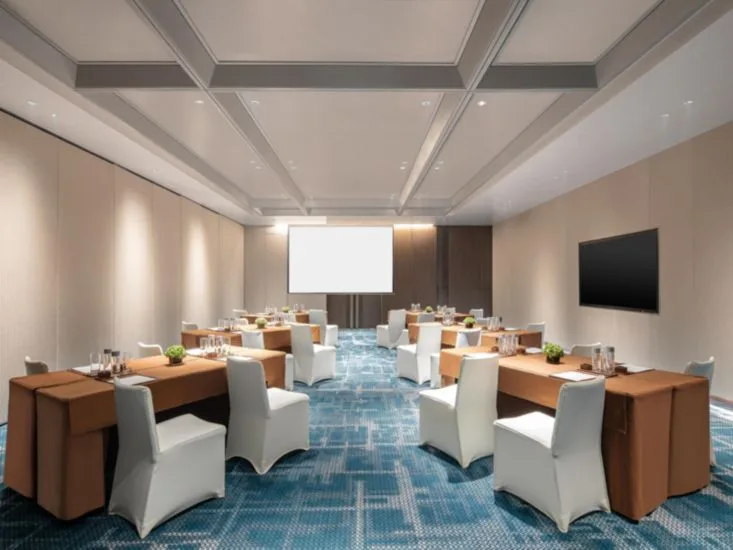 上海虹桥金臣皇冠假日酒店会议场地实景
