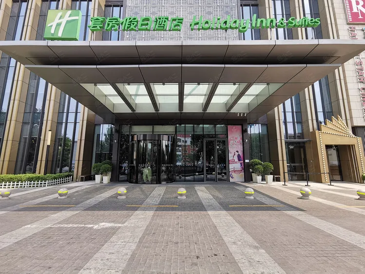 天津融侨套房假日酒店会议场地实景