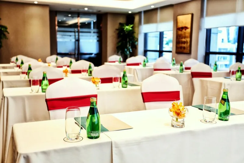 广州方圆奥克伍德豪景酒店公寓会议场地实景