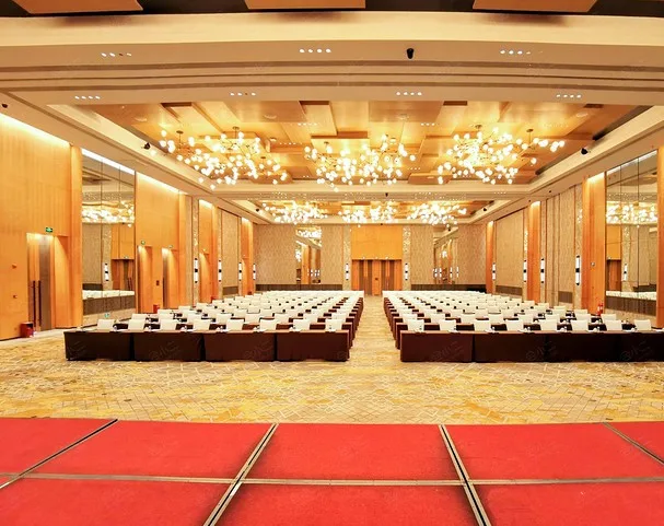 昆明滇池（古滇）皇冠假日酒店会议场地实景