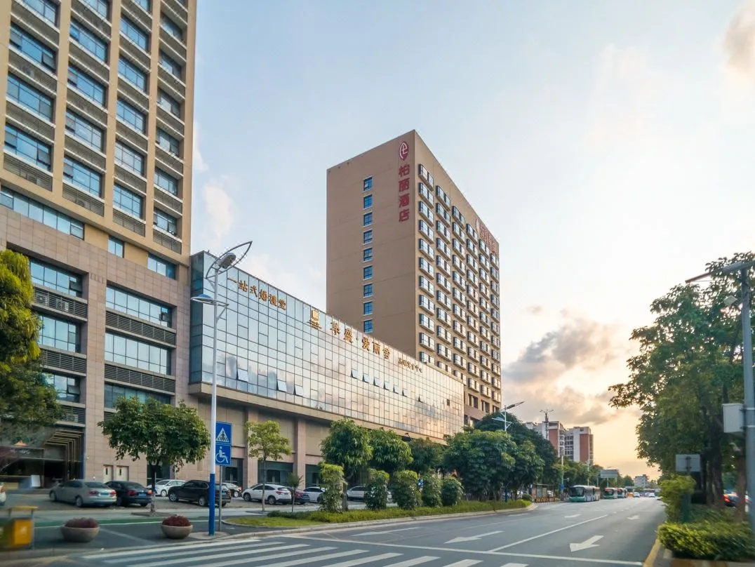 柏丽酒店(佛山千灯湖店)会议场地实景