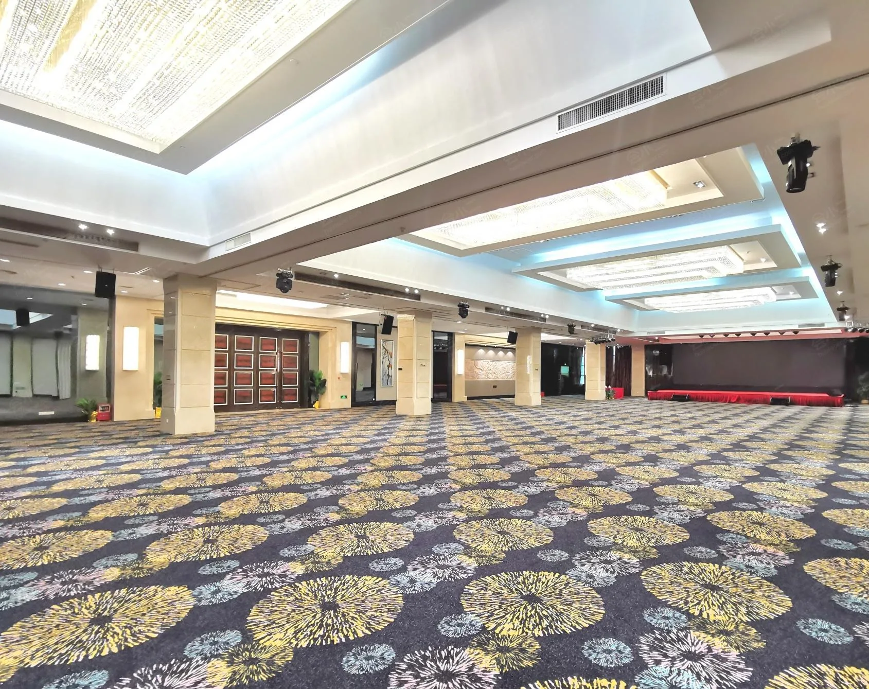 东莞厚街海悦花园大酒店会议场地实景