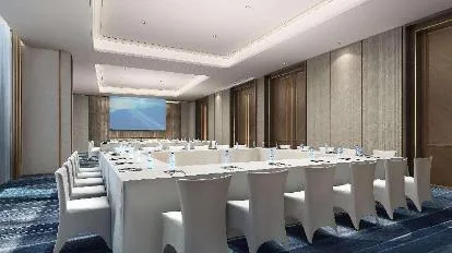 上海虹桥绿地铂瑞酒店会议场地实景