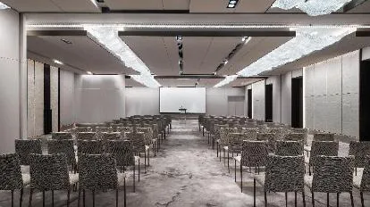 上海虹桥康得思酒店会议场地实景
