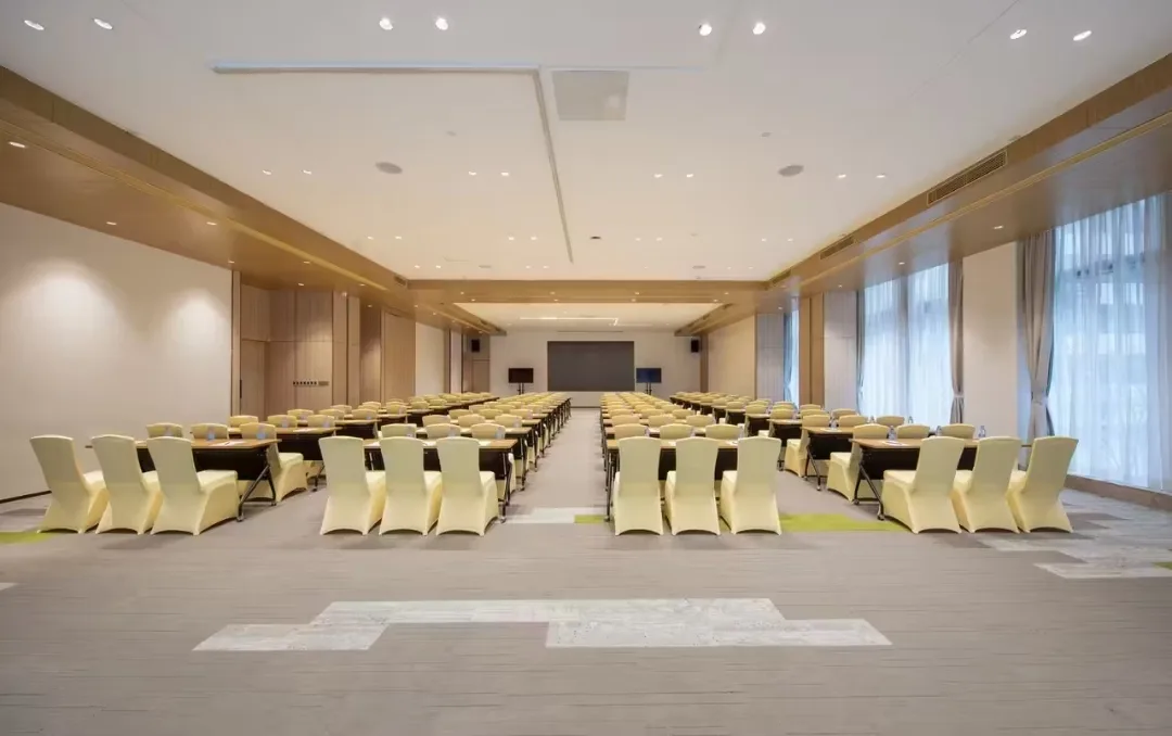 深圳南山万科云城亚朵酒店会议场地实景