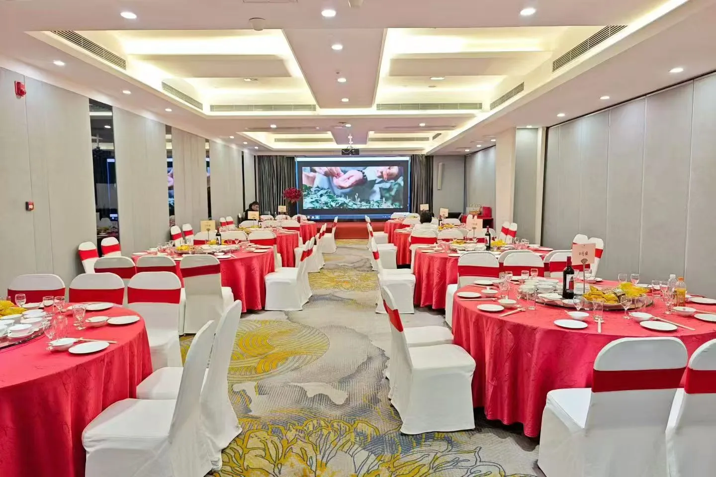 深圳中航城格兰云天大酒店会议场地实景