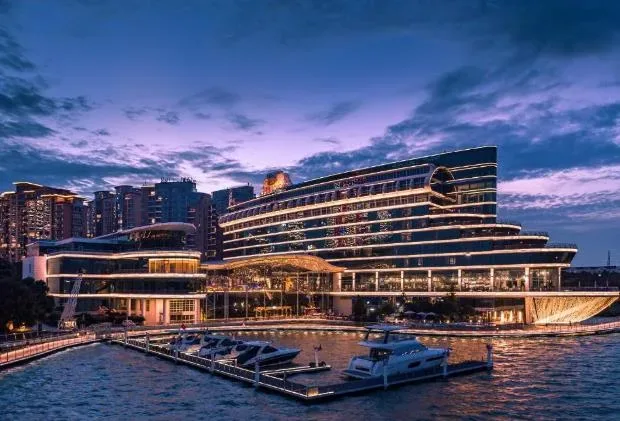 苏州金鸡湖中茵皇冠假日酒店会议厅